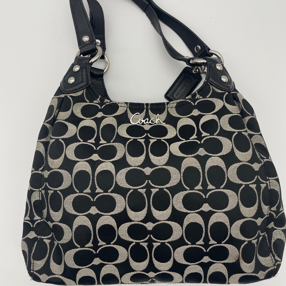Coach Signature Hobo Shoulder Bag